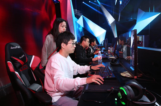 球站稳脚跟 球站稳脚跟