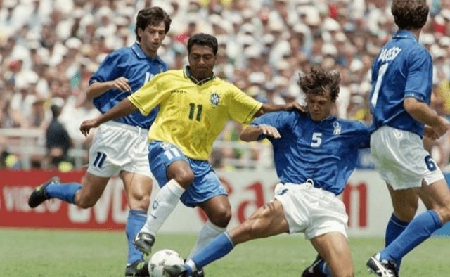 两支球队之 两支球队之