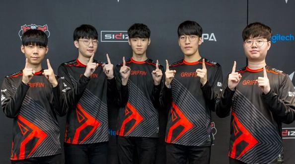 让他们在每 让他们在每